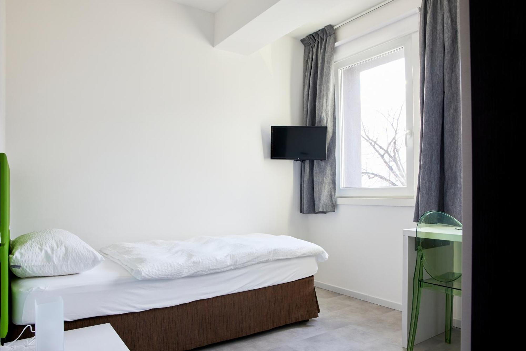Le Vette Room&Breakfast Роверето Номер фото